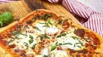 Cast Iron Margherita Pizza Cast Iron Margherita Pizza