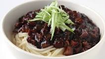 Crispy Pork With Sweet Black Bean Sauce And Noodles Crispy Pork With Sweet Black Bean Sauce And Noodles