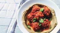 Hummus with Moroccan meatballs recipe Hummus with Moroccan meatballs recipe