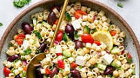 GREEK PASTA SALAD (EASY + HEALTHY)