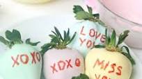 Valentine's Day Chocolate Covered Strawberries Valentine's Day Chocolate Covered Strawberries