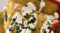 Chicken Burritos Mojados (Wet Burritos) Chicken Burritos Mojados (Wet Burritos)