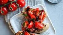 Double Tomato Bruschetta with Balsamic Reduction Double Tomato Bruschetta with Balsamic Reduction