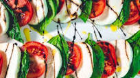 Caprese Salad Platter with Balsamic Reduction Caprese Salad Platter with Balsamic Reduction