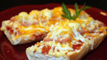 Hawaiian Pizza Bread Hawaiian Pizza Bread