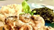Pork Chops in Sherry-Mushroom Gravy Pork Chops in Sherry-Mushroom Gravy