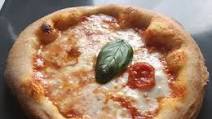 How to make Neapolitan pizza at home! How to make Neapolitan pizza at home!