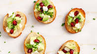 Avocado pomegranate crostini Avocado pomegranate crostini