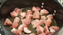 Pozole Rojo (Mexican Pork and Hominy Stew) Pozole Rojo (Mexican Pork and Hominy Stew)