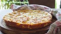 Torta di formaggio per un aperitivo tra amici Torta di formaggio per un aperitivo tra amici