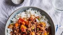 How To Make My Mom’s Picadillo, the Most Comforting One-Skillet Dinner I Know How To Make My Mom’s Picadillo, the Most Comforting One-Skillet Dinner I Know