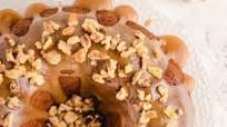 Pumpkin Bundt Cake with Caramel Glaze Pumpkin Bundt Cake with Caramel Glaze