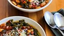 Slow Cooker Stew with Sausage, Beans, and Kale Slow Cooker Stew with Sausage, Beans, and Kale
