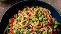15-Minute Vegan Chili Garlic Noodles 15-Minute Vegan Chili Garlic Noodles