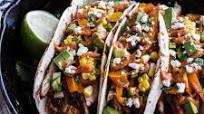 Easy Chicken Fajitas with Cheesy Enchilada Rice + Tex-Mex Special Sauce Easy Chicken Fajitas with Cheesy Enchilada Rice + Tex-Mex Special Sauce