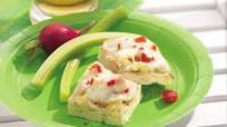 Grilled Canadian Bacon and Pineapple Pizza Grilled Canadian Bacon and Pineapple Pizza