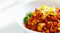 Guiso rápido estilo pozole con queso Guiso rápido estilo pozole con queso