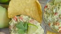Roasted Garlic and Red Pepper Guacamole Roasted Garlic and Red Pepper Guacamole