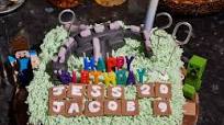 Minecraft & Red Velvet Birthday Cake Minecraft & Red Velvet Birthday Cake