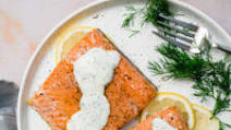 Lemon Dill Salmon (Fast & Easy Dinner!) Lemon Dill Salmon (Fast & Easy Dinner!)