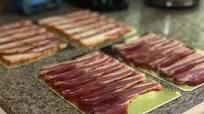 Basic salt and pepper streaky bacon recipe Basic salt and pepper streaky bacon recipe