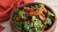 Broccoli, Carrot And Capsicum Sabzi Recipe Broccoli, Carrot And Capsicum Sabzi Recipe