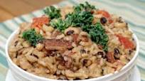 Hoppin' John (South Carolina Black Eyed Peas and Bacon) Hoppin' John (South Carolina Black Eyed Peas and Bacon)
