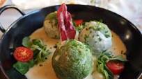 Spinach dumplings with cheese Spinach dumplings with cheese
