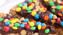 Chocolate Peanut Butter Cookie Pizza Recipe Chocolate Peanut Butter Cookie Pizza Recipe