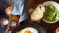 One-pan chilli eggs with guacamole One-pan chilli eggs with guacamole
