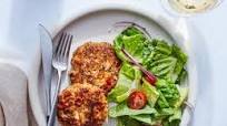 Salmon Cakes Salmon Cakes