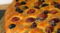 Focaccia with Grapes and Olives Focaccia with Grapes and Olives