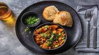 Easy Lamb Curry with Peas and Potatoes Easy Lamb Curry with Peas and Potatoes