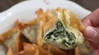 Crispy spinach and cream cheese dumplings Crispy spinach and cream cheese dumplings