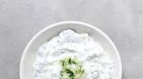 Low FODMAP Tzatziki Sauce Low FODMAP Tzatziki Sauce
