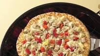 Grilled Chicken and Artichoke Pizza Grilled Chicken and Artichoke Pizza