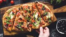 Easy Dinner for Two: Flatbread Pizzas Easy Dinner for Two: Flatbread Pizzas