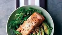 Grilled salmon with rocket, avocado and pine nut salad Grilled salmon with rocket, avocado and pine nut salad