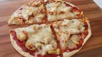 Easy Tortilla Pizza Easy Tortilla Pizza