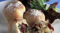 Hot mozzarella dough balls recipe Hot mozzarella dough balls recipe