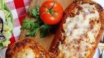 Spaghetti Stuffed Garlic Bread Spaghetti Stuffed Garlic Bread