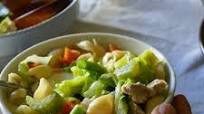 FILIPINO CHICKEN NOODLE SOUP FILIPINO CHICKEN NOODLE SOUP