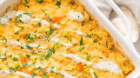 Paleo Buffalo Chicken Casserole with Ranch and Cauliflower Rice (Whole30, Low Carb) Paleo Buffalo Chicken Casserole with Ranch and Cauliflower Rice (Whole30, Low Carb)