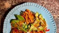 Spicy Salmon Bowls over Brown Rice Spicy Salmon Bowls over Brown Rice