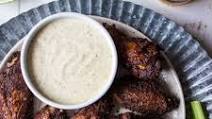 Baked Spicy Dry Rub Wings with White BBQ Sauce Baked Spicy Dry Rub Wings with White BBQ Sauce