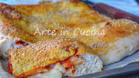 Mattonella siciliana focaccia farcita rosticceria tipica Mattonella siciliana focaccia farcita rosticceria tipica