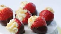 Cheesecake-Stuffed Strawberries Cheesecake-Stuffed Strawberries