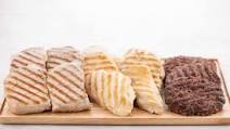 Classic Protein Pack includes 6 Duroc pork chops, 6 chicken breasts, and 20 oz antibiotic-free ground beef Classic Protein Pack includes 6 Duroc pork chops, 6 chicken breasts, and 20 oz antibiotic-free ground beef