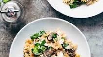 Date Night Mushroom Pasta with Goat Cheese Date Night Mushroom Pasta with Goat Cheese