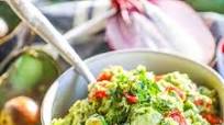Easy Tableside Guacamole Easy Tableside Guacamole